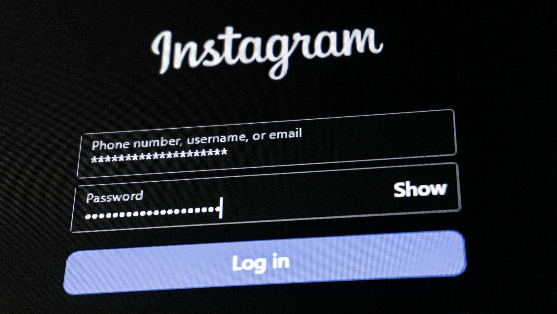 Satélites revelaPantalla de inicio de sesión de Instagram tras el fallo de seguridad que expuso datos de recuperación de cuentas.n el preocupante estado de la reserva de tanques de Rusia y el desgaste de su Ejército tras años de guerra.