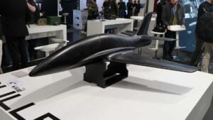 Ucrania presenta un dron interceptor que alcanza 600 km/h gracias a un acelerador químico y ya ha provocado alarma entre militares rusos: es la respuesta directa a los nuevos Geran-3 y Geran-4 de Rusia que los drones eléctricos no podían cazar