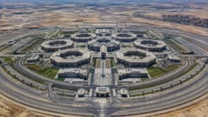 Egipto desafía a EEUU con ‘El Octágono’, la sede militar más grande del mundo a 45 km de El Cairo que ya supera al Pentágono
