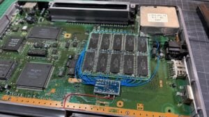 30 años después de su lanzamiento, la PS1 acaba de recibir una actualización sin precedentes: amplía su RAM a 16 MB y abre la puerta a un mundo nuevo