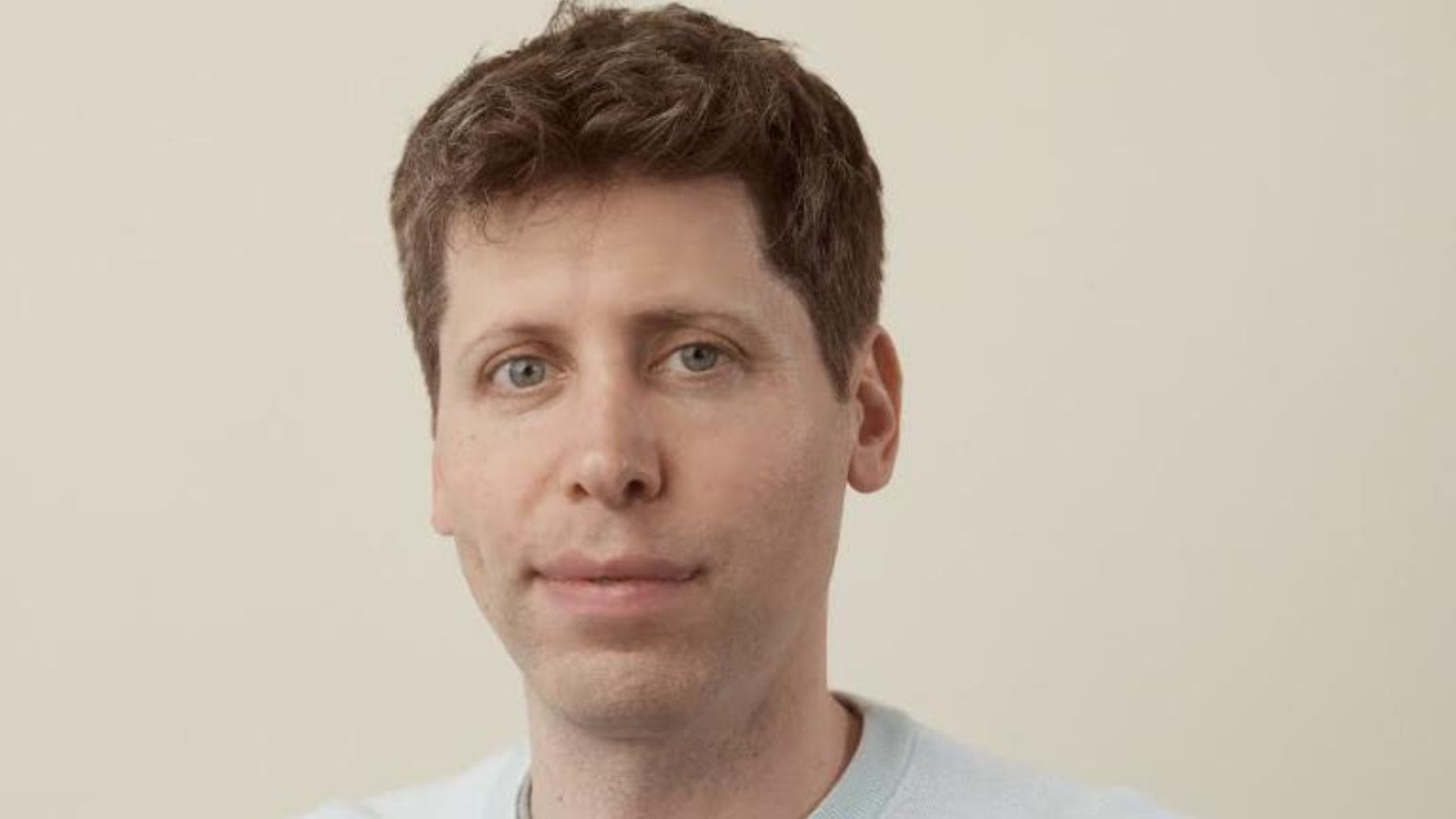 Sam Altman, CEO de OpenAI, durante un retrato oficial tras sus declaraciones sobre el futuro de los programadores y la IA.
