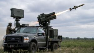 Ucrania da un salto en su defensa antiaérea con un sistema antidrones  STASH sobre un camión capaz de cazar los Shahed rusos más rápidos y letales